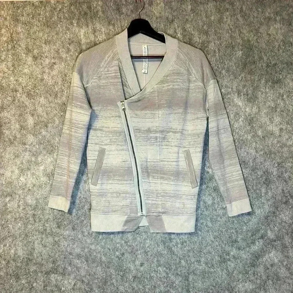 Lululemon Mula Bundle Wrap - Size 2 (Oversized) - Picture 2 of 9